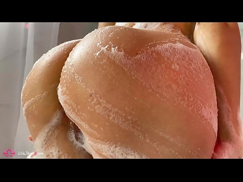❤️ La morena es masturba el cony amb un vibrador fins a un orgasme intens a la dutxa ❤❌ Sexe de qualitat al porno ca.bassaniluigi.ru ❌️❤